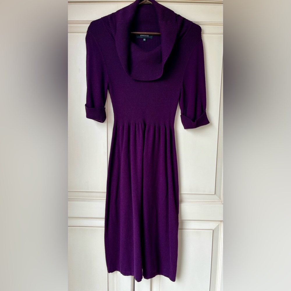 🍇 Jones NY purple seater dress. S/M. Great piece for fall and winter